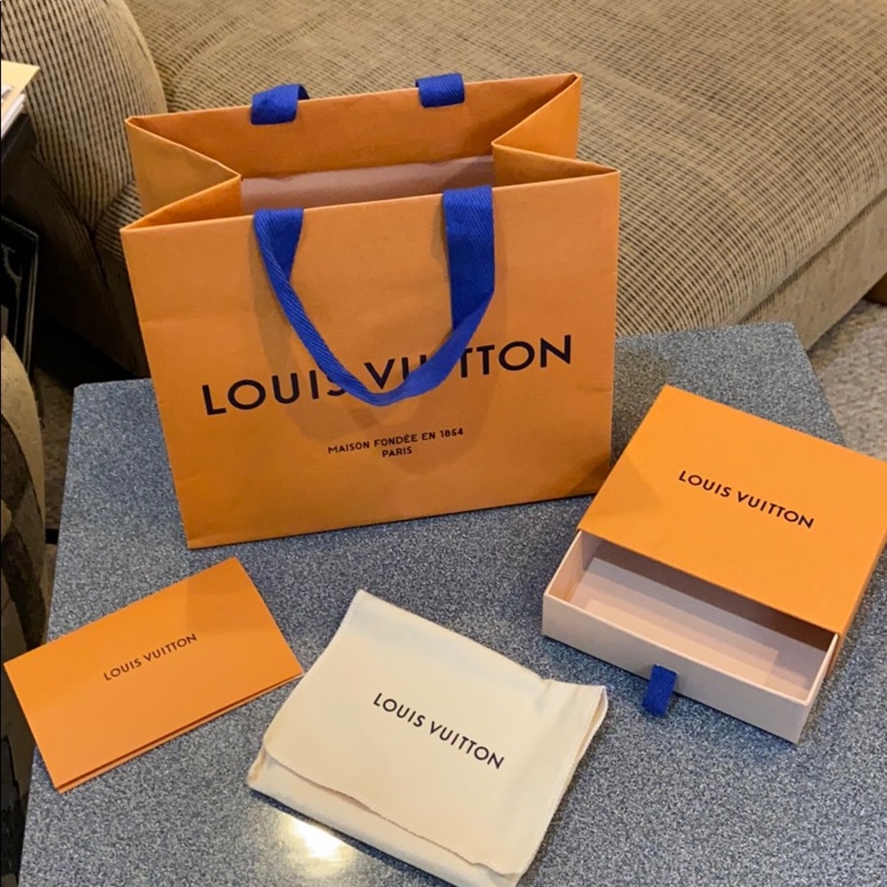 LV Accessories